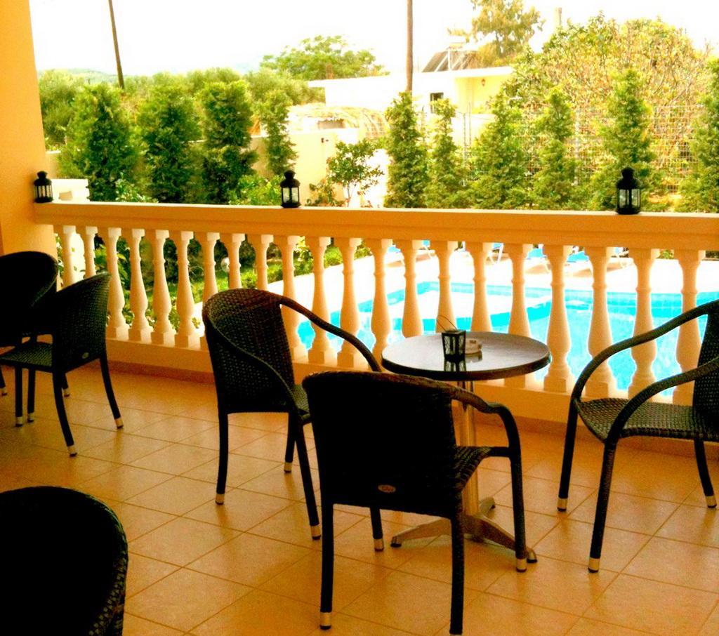 Golden Rose Suites Kolymbari Dış mekan fotoğraf