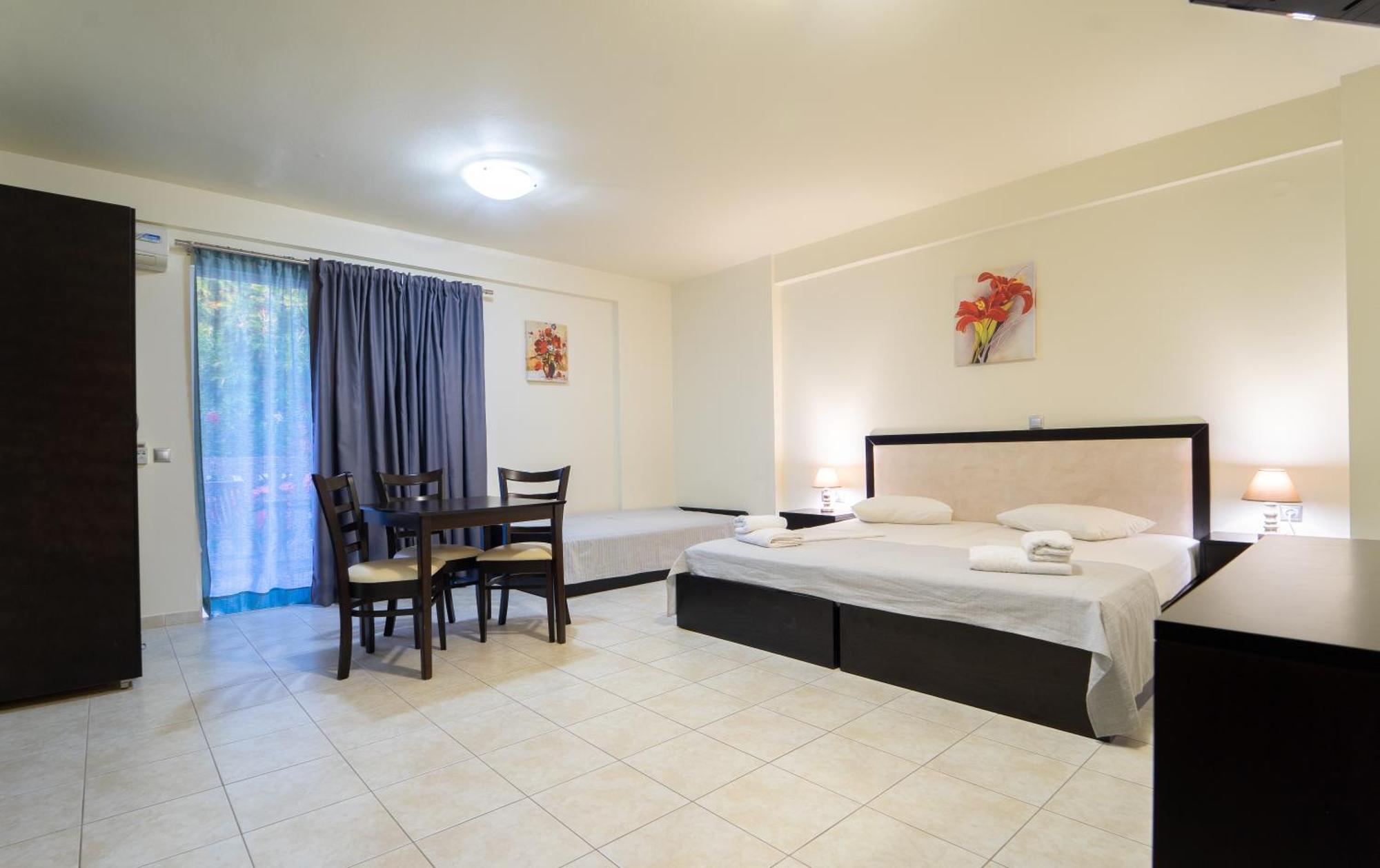 Golden Rose Suites Kolymbari Dış mekan fotoğraf