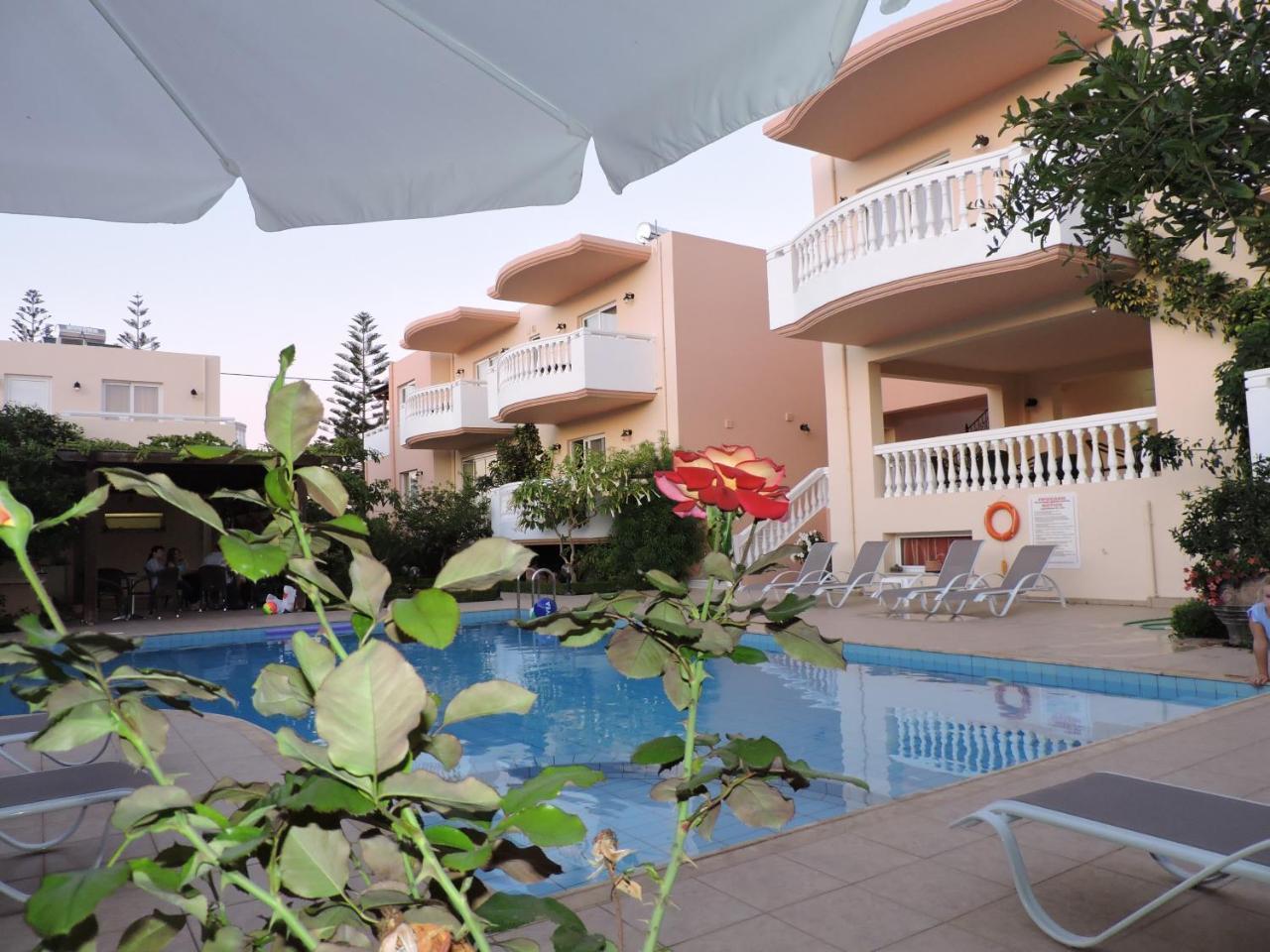 Golden Rose Suites Kolymbari Dış mekan fotoğraf