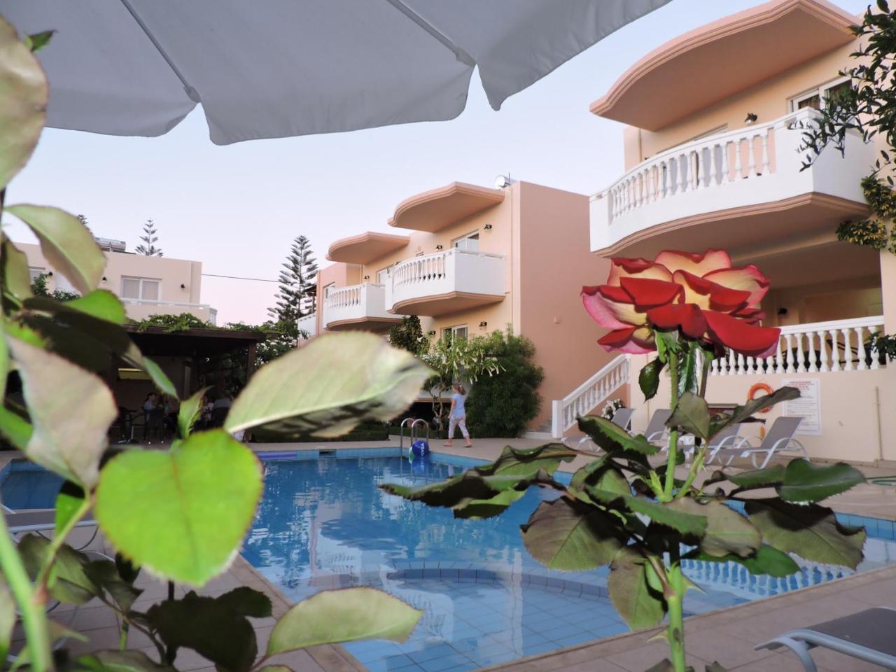 Golden Rose Suites Kolymbari Dış mekan fotoğraf